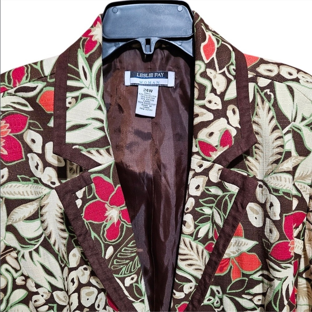 Leslie Fay Woman Floral Print Blazer Jacket Brown Red Green Women's Size 24W - Picture 3 of 10